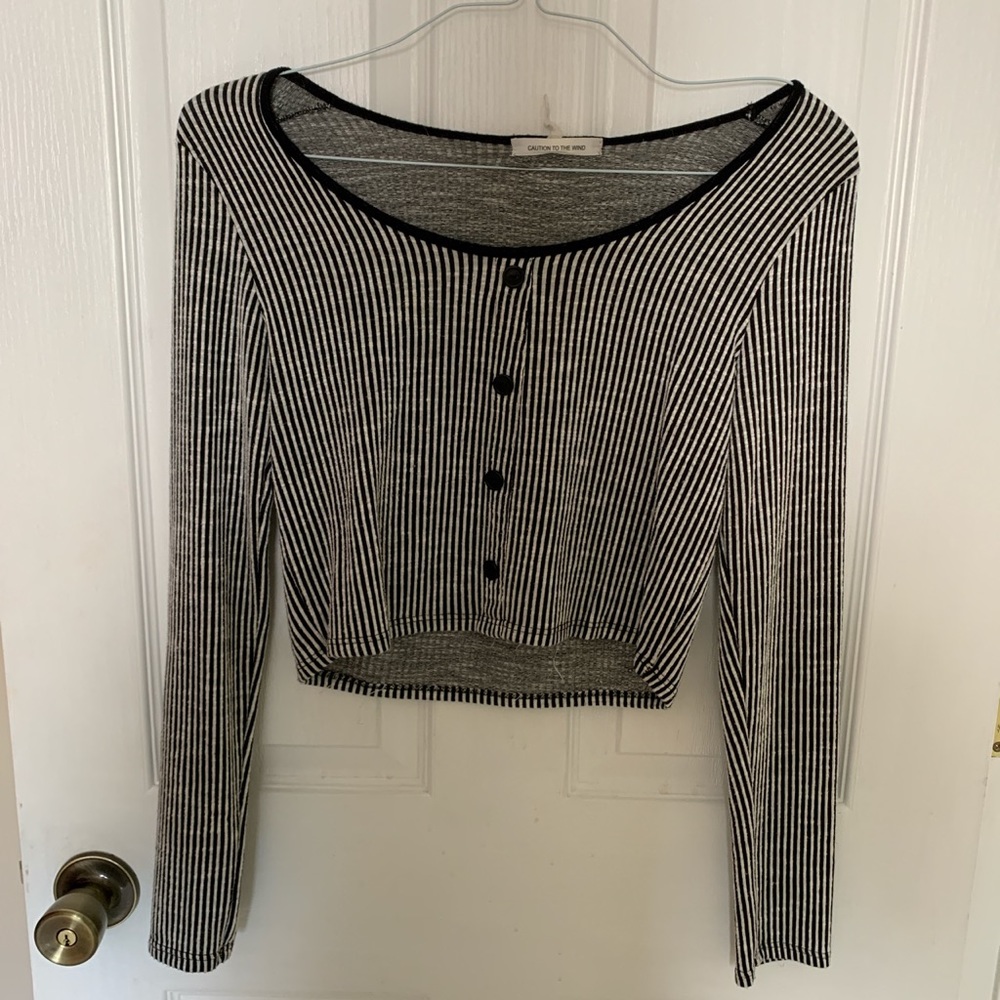 Horizontal striped faux button down crop top